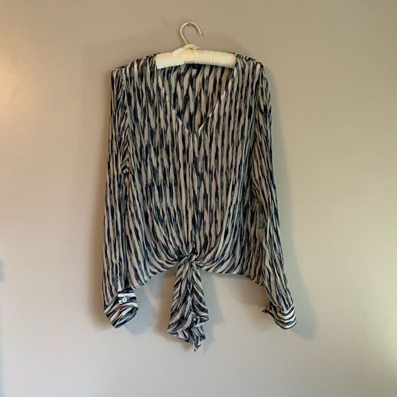 Karen Kane Teal Metallic LP Tie Front Top - Picture 2 of 13